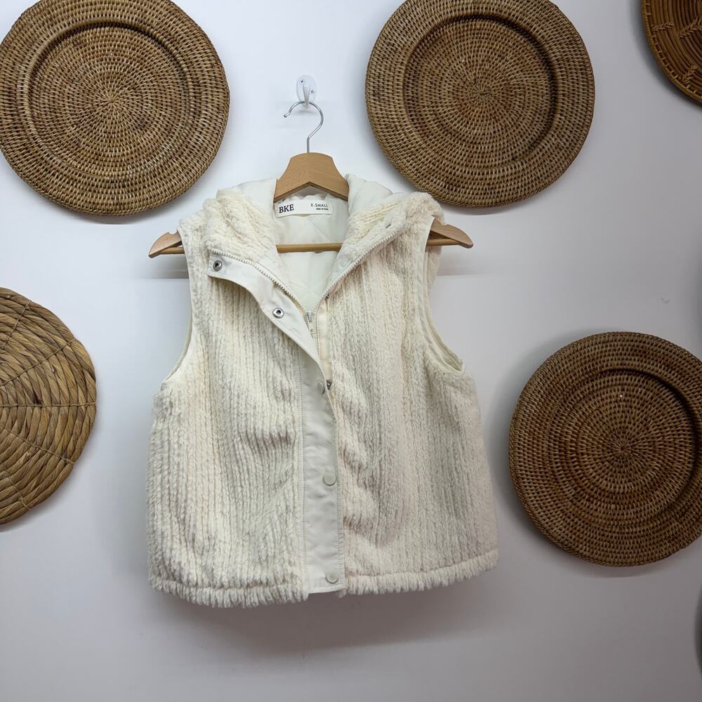 BKE Buckle Hooded Fleece Vest XS